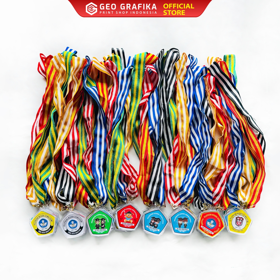 Medali Wisuda Akrilik Custom - Geo Grafika